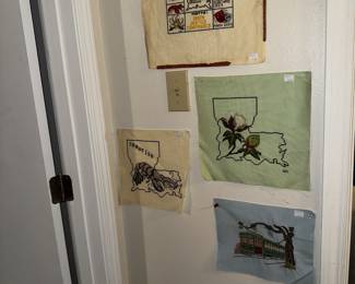 Louisianan interest needle points