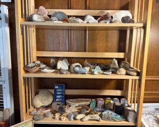 Rocks, arrow heads, cuff links, tie tacks, fossils, swords, pocket watches, coins