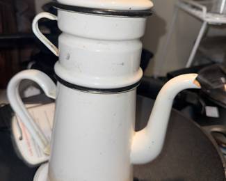 White enamel biggin drip coffee maker