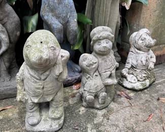 Concrete mole family