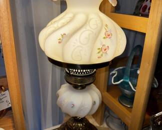 Fenton Burmese Gone with the wind lamp
