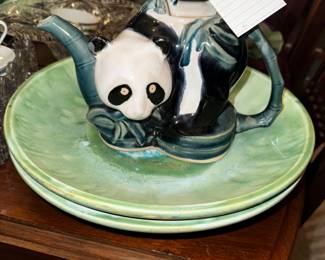 Vintage panda teapot