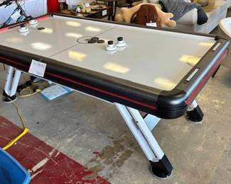 Air Hockey Table