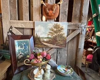 Vintage paintings
Antique framed prints