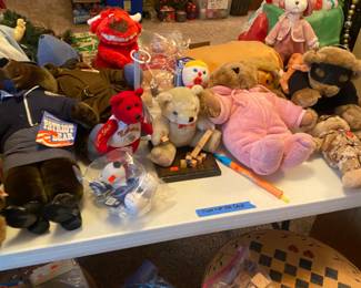 Stuffed animal collectables