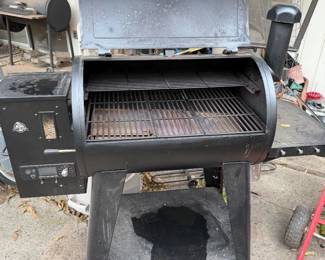 Pit boss pellet smoker