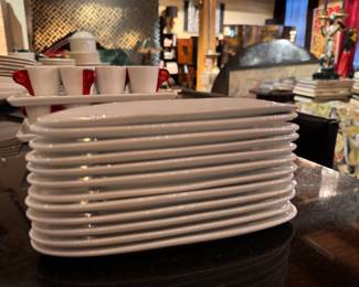 Set of 12 Corn On The Cob Dishes. 