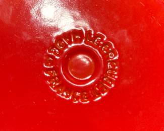 Le Creuset Red 2L Heart Shape Covered Casserole. Photo 4 of 4. 