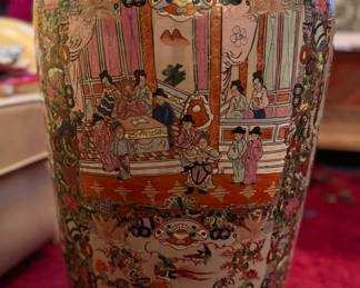 Mid-Century Chinese Famille Rose Porcelain Palace Urn. Measures 3' 1" H x 18" At Widest. Photo 3 of 7. 