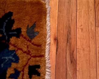 Chinese Art Deco Peking Rug. Measures 4' x 6' 9". Photo 4 of 4. 