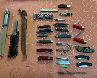 Pocket knives 