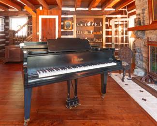 Fantastic Wonderful Brentwood Estate Sale located in a 4,000+ sqft home located off Old Hickory Blvd near Franklin Road — Brentwood, TN — Vintage Jewelry, Clothing, Purses, Collectibles — Only minutes from Nashville Tennessee, Franklin, Cools Springs, Bellevue, Gallatin, Liepers Fork, Old Hickory, Oak Hill, Forest Hills, Belle Meade, Green Hills, Governors Club, Thompson Station, Nolensville, Spring Hill, Columbia, Murfreesboro, Smyrna, Berry Hill.