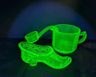Vaseline Glass Daisy Button Slipper and Uranium Glass Creamer Spoon
