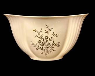 Lenox Starlight FanShaped Vase W 24k Gold Floral Pattern