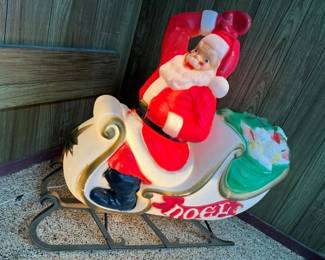 119 General Foam Plastics Santa With Sleigh Blow Mold Detailmin