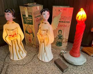 119 Empire Blow Mold Holiday Decormin