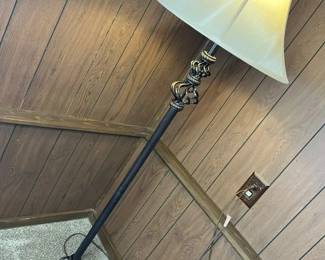 119 Iron Floor Lampmin