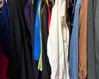 Women’s clothing sizes 1X to 3X