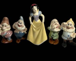 Evan K Shaw Snow White and dwarf figurines
