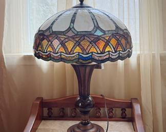 STAINED GLASS LAMPS