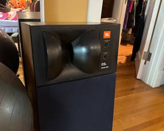6 JBL speakers. Model 4425
