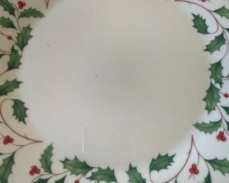 SWEETEST HOLLY PATTERN