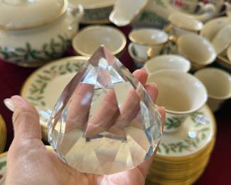 TIFFANY & CO. TEARDROP CRYSTAL