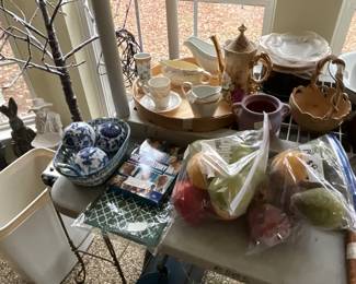 Miscellaneous items in Patio room 