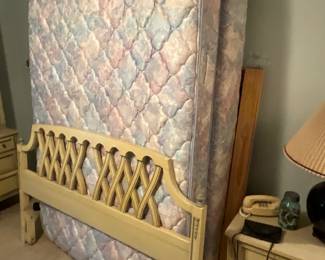 Bed set with all items