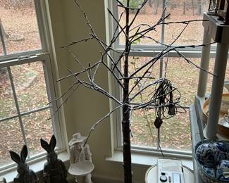 Wire tree with lights & small stool