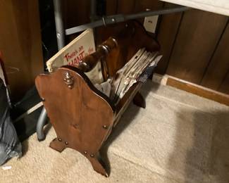 Vintage magazine rack 