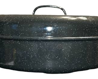 Black Speckle Enamel Roasting Pan w Lid