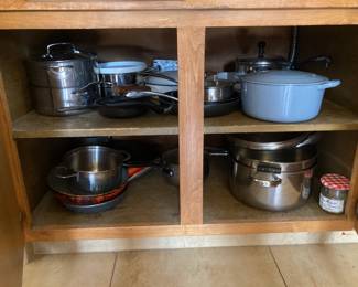 Cookware, pots & pans