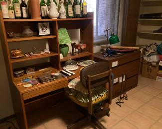 Desk with lamp, small decorative items, chair and filing cabinet