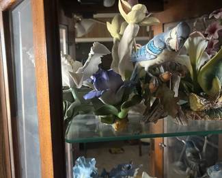 Porcelain birds and flowers