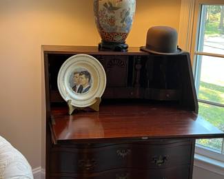 Tilt Top Secretary Desk, Oriental Table Lamp, JFK & RFK Plate, Stetson Man’s Hat,
