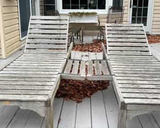 Double Wooden Chaise