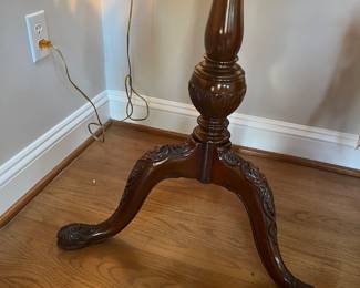 Pie Crust Side Table - Beautiful!!,
