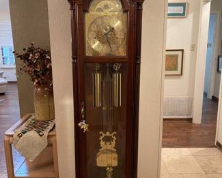 Gorgeous Howard Miller Grandfather Clock
