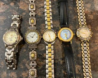 Tag, Brighton, and Fossil.