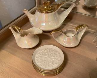 Vintage Pearl China Company 22-karat Gold Teapot Set