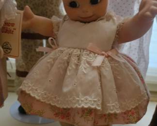 Vintage Kewpie doll.
Porcelain. Circa 1950-1960