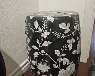 Black and White Garden Stool
China