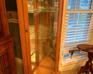 Corner oak Curio