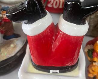 CUTE SALT & PEPPER SHAKERS