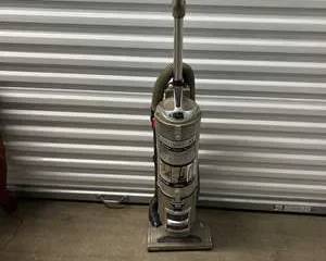 Shark Navigator DLX Upright Vacuum – Never Loses Suction, Complete Seal