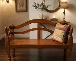 Wooden Entryway Bench – Curved Back Design, Solid Wood Construction
