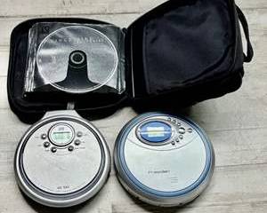 Lot of 2 Portable CD Players Venturer D100 and Presidian PCD100 with CD Case and Discs