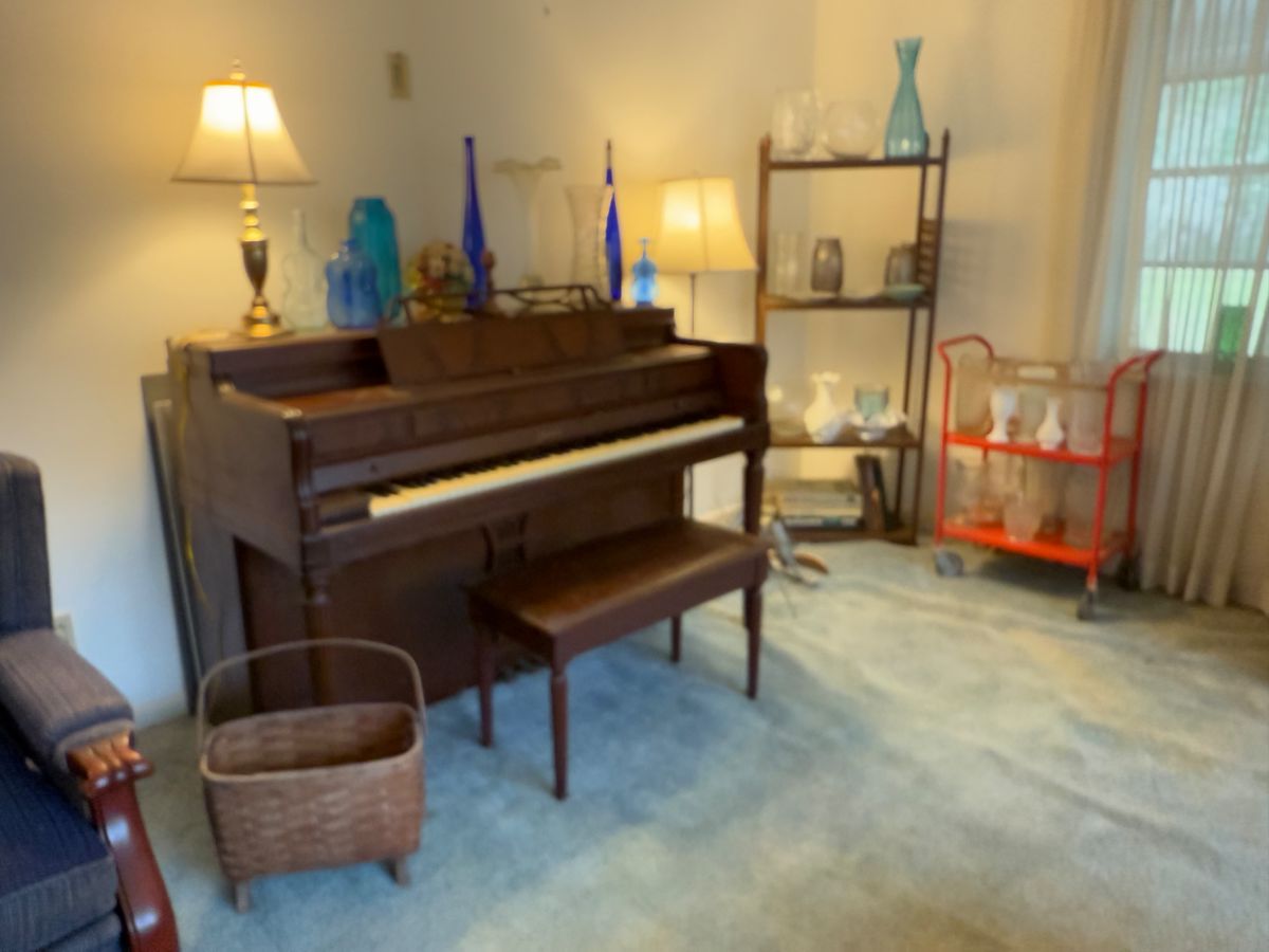 Nice Baldwin Acrosonic piano, various glass, shelving, woven magazine etc basket. 