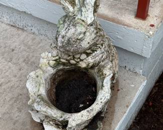 Bunny pot